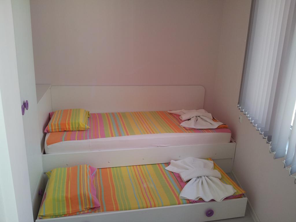 Apartment Zlatina Pomorie Zimmer foto